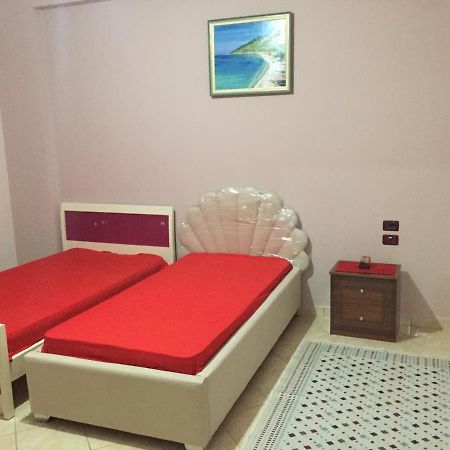 Seaside Apartment With Two Bedrooms Vlore Luaran gambar