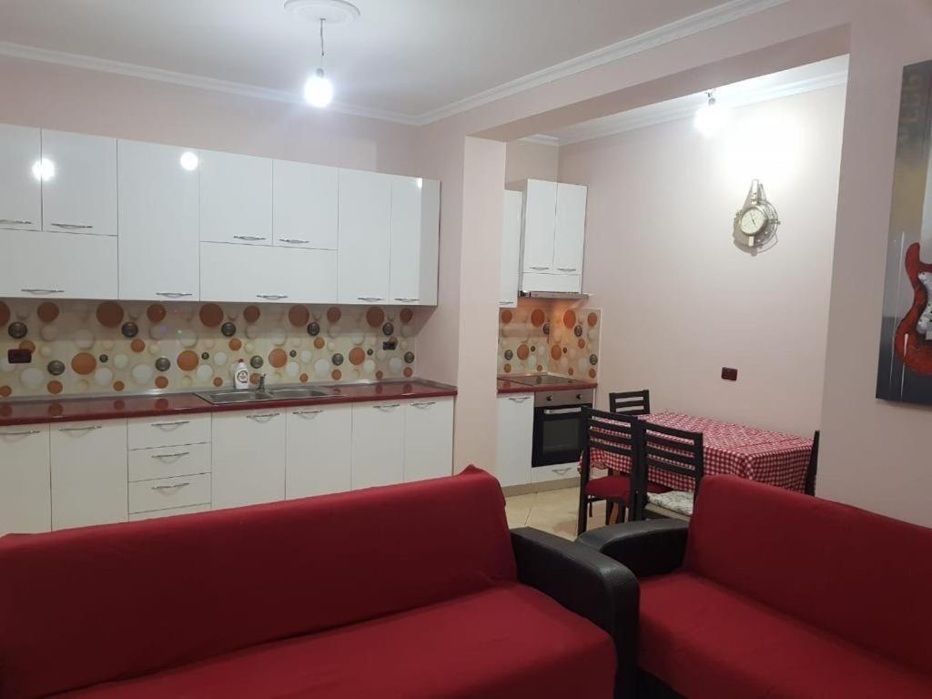 Seaside Apartment With Two Bedrooms Vlore Luaran gambar