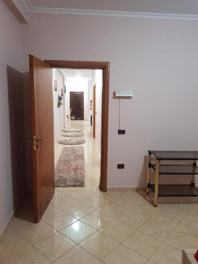 Seaside Apartment With Two Bedrooms Vlore Luaran gambar